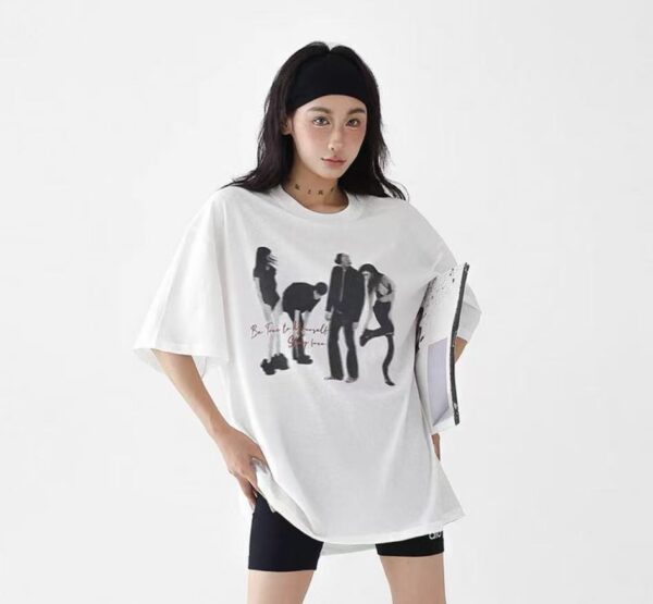 Women's Playful Puppy Embroidered Vintage Tee - Retro Summer Essential  Embrace timeless charm and a touch of whimsy