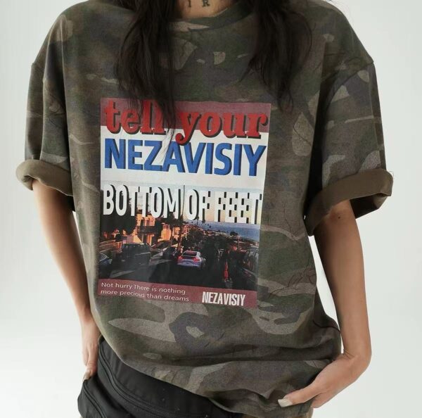 Unisex Vintage Streetwear Camo Graphic Tee - Retro Military Print Short Sleeve T-Shirt
